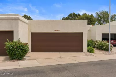 11633 N 40th, Phoenix, AZ 85028 - Photo 1