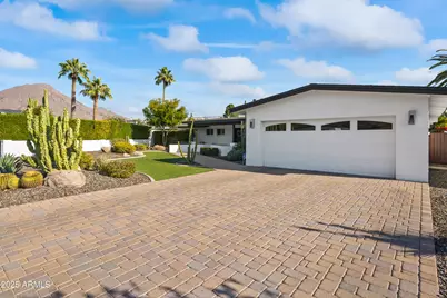 4431 E Calle Allegre, Phoenix, AZ 85018 - Photo 1