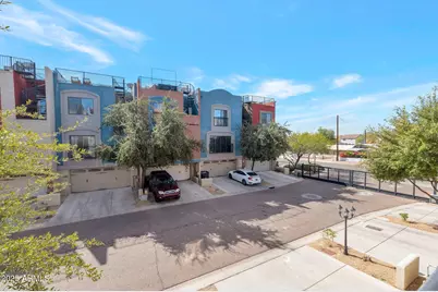 3428 E Lance, Phoenix, AZ 85018 - Photo 1