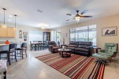 102 W Raven, Chandler, AZ 85286 - Photo 1