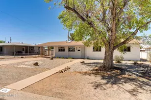 67 E Kayetan, Sierra Vista, AZ 85635 - Photo 1