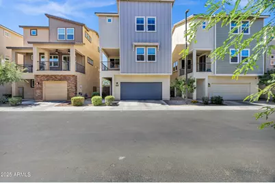 751 W Flintlock Way, Chandler, AZ 85286 - Photo 1