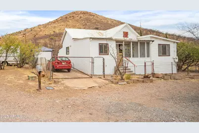316 B, Bisbee, AZ 85603 - Photo 1