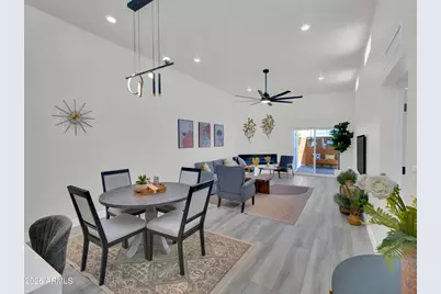 3401 N 37th Street #14, Phoenix, AZ 85018 - Photo 1