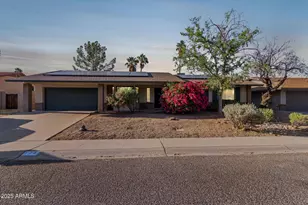 116 E Helena, Phoenix, AZ 85022 - Photo 1