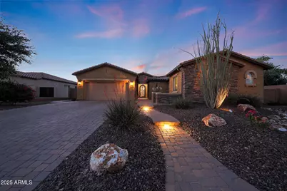 19334 W Pasadena, Litchfield Park, AZ 85340 - Photo 1