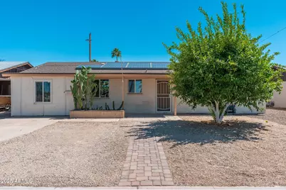 3231 W Banff, Phoenix, AZ 85053 - Photo 1
