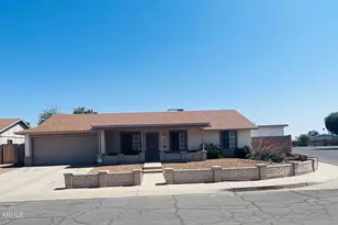 405 E Providence Dr, Casa Grande, AZ 85122 - Photo 1