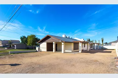 10042 N 14th, Phoenix, AZ 85020 - Photo 1