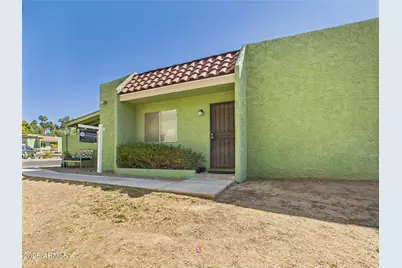 733 E Cochise Drive, Phoenix, AZ 85020 - Photo 1