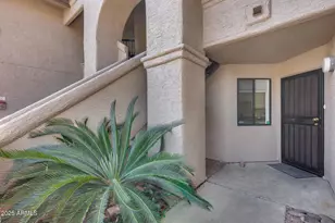9450 N 94th Pl, Scottsdale, AZ 85258 - Photo 1