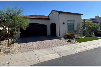 120 E Iloca, Queen Creek, AZ 85140 - Photo 1