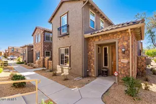 21812 N 39th, Phoenix, AZ 85050 - Photo 1