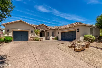 3824 E Parkside, Phoenix, AZ 85050 - Photo 1