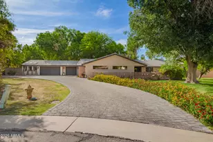 8302 S Jentilly, Tempe, AZ 85284 - Photo 1