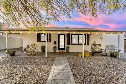 303 W Hazelwood, Phoenix, AZ 85013 - Photo 1