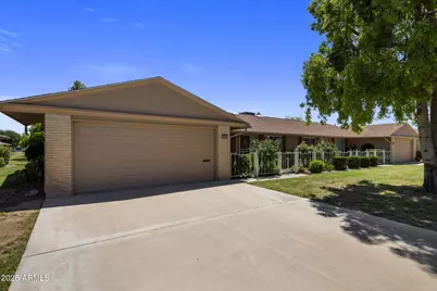 10325 W Prairie Hills, Sun City, AZ 85351 - Photo 1