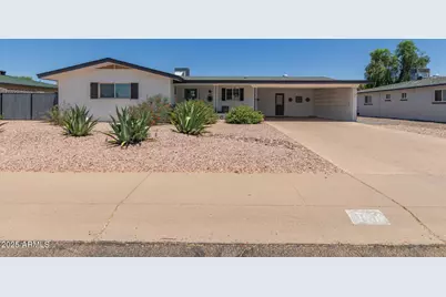 701 N 55th Place, Mesa, AZ 85205 - Photo 1