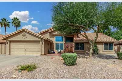 9004 S Ash, Tempe, AZ 85284 - Photo 1