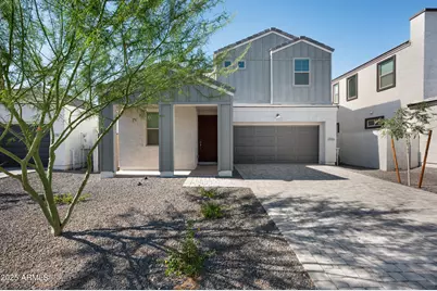 2326 E Levi Drive, Phoenix, AZ 85040 - Photo 1