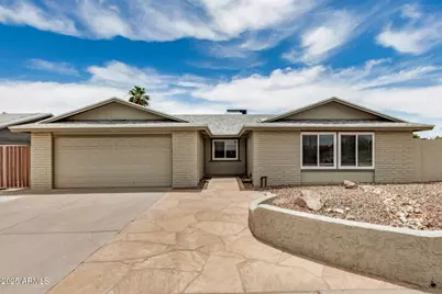 5101 E Toniko, Phoenix, AZ 85044 - Photo 1