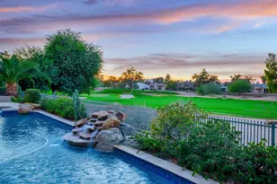 9878 N 79th Pl, Scottsdale, AZ 85258 - Photo 1