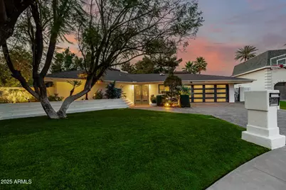 26 W Morten Avenue, Phoenix, AZ 85021 - Photo 1