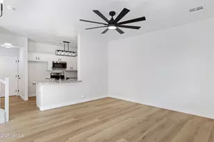 1563 S Longspur Ln, Gilbert, AZ 85296 - Photo 1