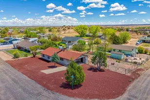 813 N Glenrosa, Taylor, AZ 85939 - Photo 1