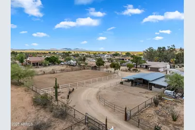 1307 E Galvin Street, Phoenix, AZ 85086 - Photo 1