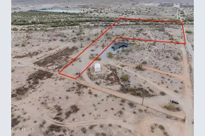15611 S Tuthill Road, Buckeye, AZ 85326 - Photo 1