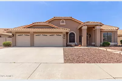 869 W Emerald Island Drive, Gilbert, AZ 85233 - Photo 1