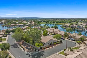 1135 W Sea Fog Dr, Gilbert, AZ 85233 - Photo 1