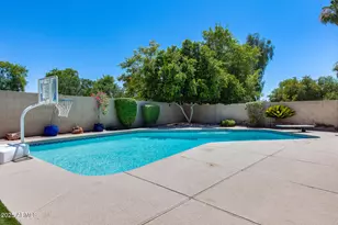 7435 W Trails Dr, Glendale, AZ 85308 - Photo 43