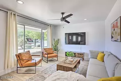310 E Papago Drive, Tempe, AZ 85288 - Photo 1