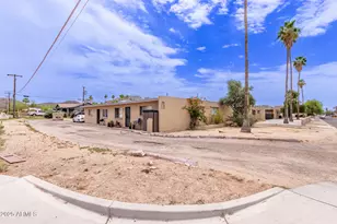 9847 N 11th, Phoenix, AZ 85021 - Photo 1