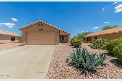 1180 W Rosal Avenue, Apache Junction, AZ 85120 - Photo 1