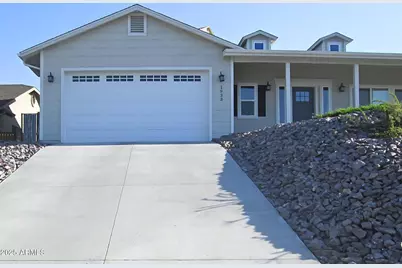 1933 Atlantic, Prescott, AZ 86301 - Photo 1