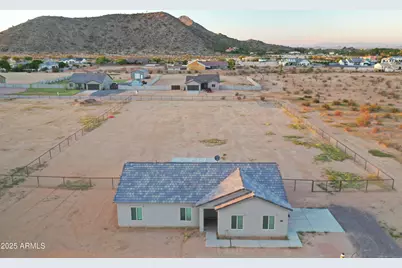 8256 W McCartney Road, Casa Grande, AZ 85194 - Photo 1