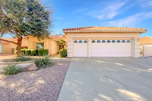 25440 S Flame Tree Dr, Sun Lakes, AZ 85248 - Photo 1