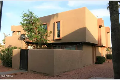 1424 N 53rd, Phoenix, AZ 85043 - Photo 1