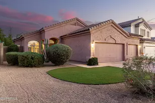 689 E Stottler, Gilbert, AZ 85296 - Photo 1