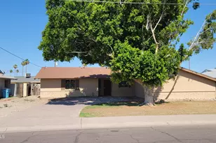 5023 N 39th, Phoenix, AZ 85019 - Photo 1