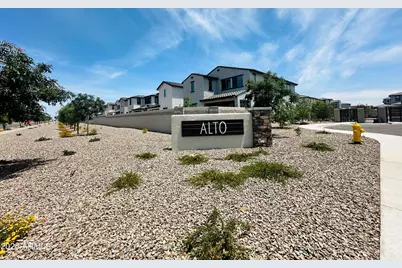 7425 W Nicolet, Glendale, AZ 85303 - Photo 1