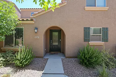 8224 W Illini, Phoenix, AZ 85043 - Photo 1