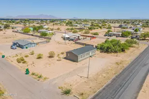 6915 N Valley, Eloy, AZ 85131 - Photo 1