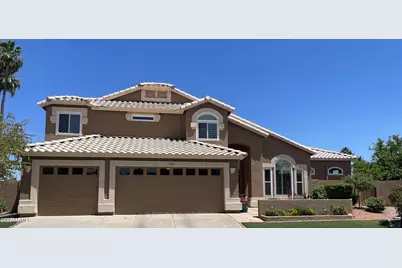 927 S Paradise, Gilbert, AZ 85233 - Photo 1