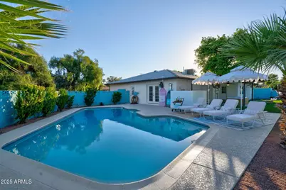 8102 E Cambridge Avenue, Scottsdale, AZ 85257 - Photo 1