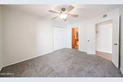 1820 E Morten Avenue #119, Phoenix, AZ 85020 - Photo 5