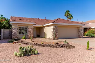 925 W Hudson Way, Gilbert, AZ 85233 - Photo 1